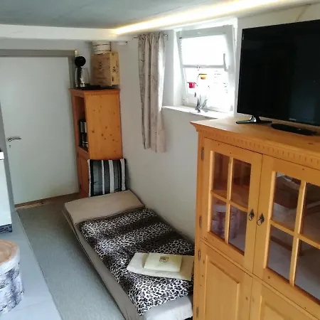 Kleines Im Eichenwaeldchen, 1 Kueche Bad * Friedrichsgrun