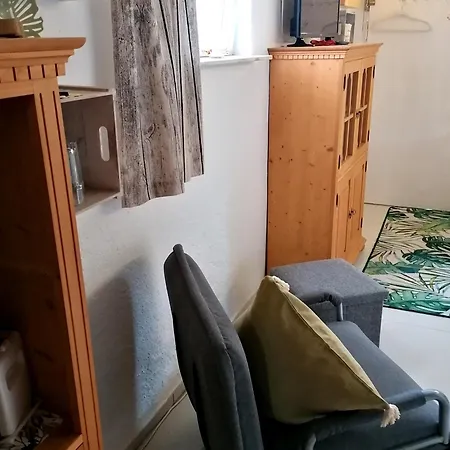 Kleines Im Eichenwaeldchen, 1 Kueche Bad Apartamento *