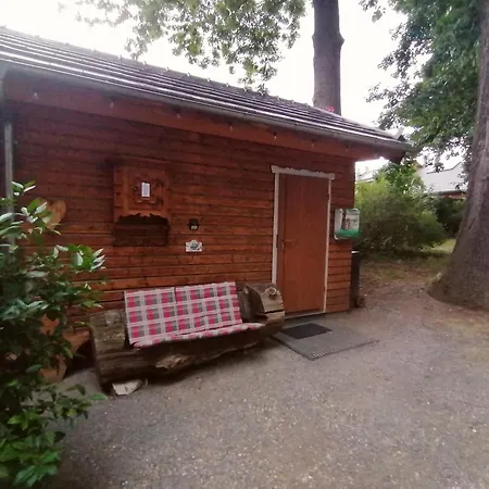 Kleines Im Eichenwaeldchen, 1 Kueche Bad Appartement